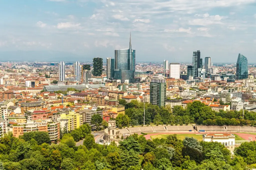 CNI Business Center in Piazza della Repubblica 19 a Milano